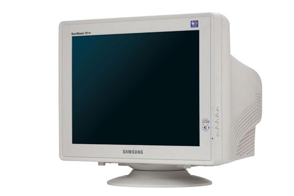 Samsung SyncMaster 793DFX 17" CRT Silver