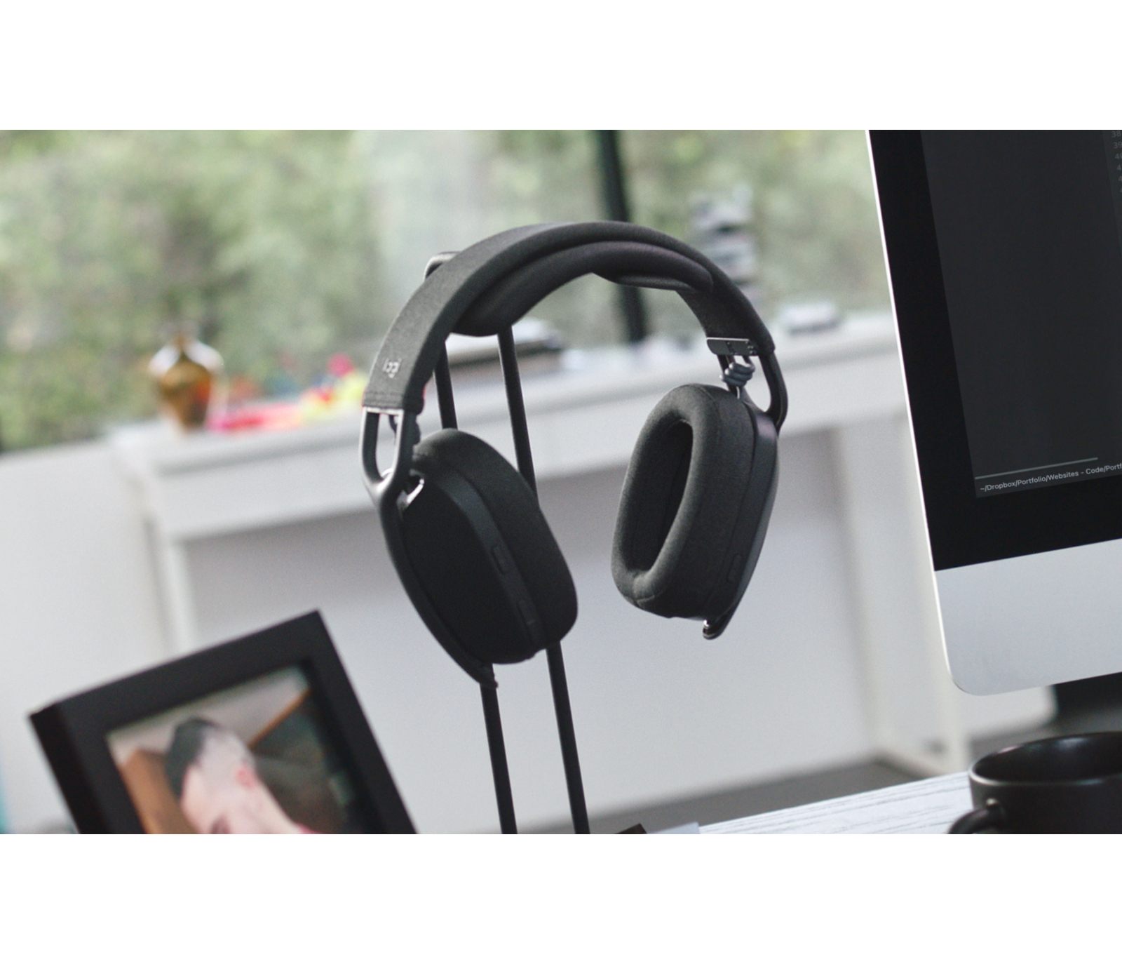 Diadema Logitech Zone Vibe 100 - Inalámbrica - Bluetooth - USB-C - Grafito - 981-001214 Diadema Logitech Zone Vibe 100 - Inalámbrica - Bluetooth - USB-C - Grafito - 981-001214