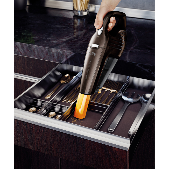 AEG HX6-23CB handheld vacuum Chocolate Bagless – image 2