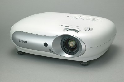 Epson EMP-TW20 Projector 1200ANSI Lumen – image 3