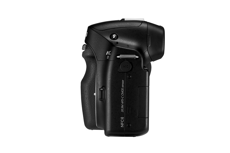 Samsung 30 + 18-200mm – image 3