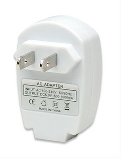 Manhattan 407489 power adapter/inverter White