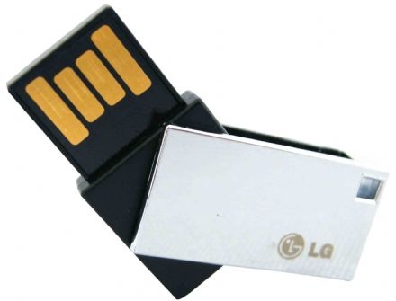 LG Pen Drive - Swing M8