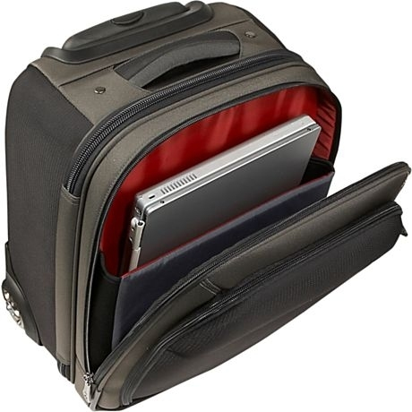 Case Logic 18" Week-end bag roller red – image 5