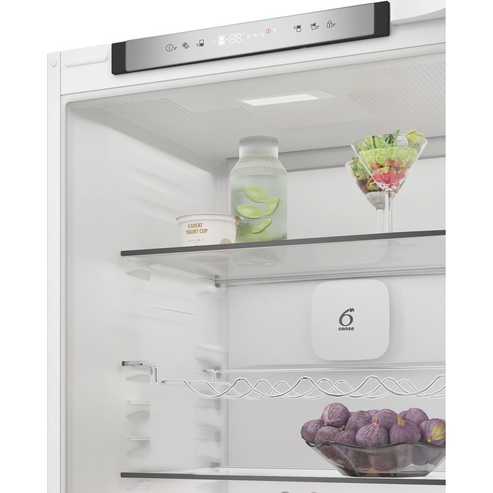 Whirlpool 7525320029 fridge-freezer Built-in – image 4