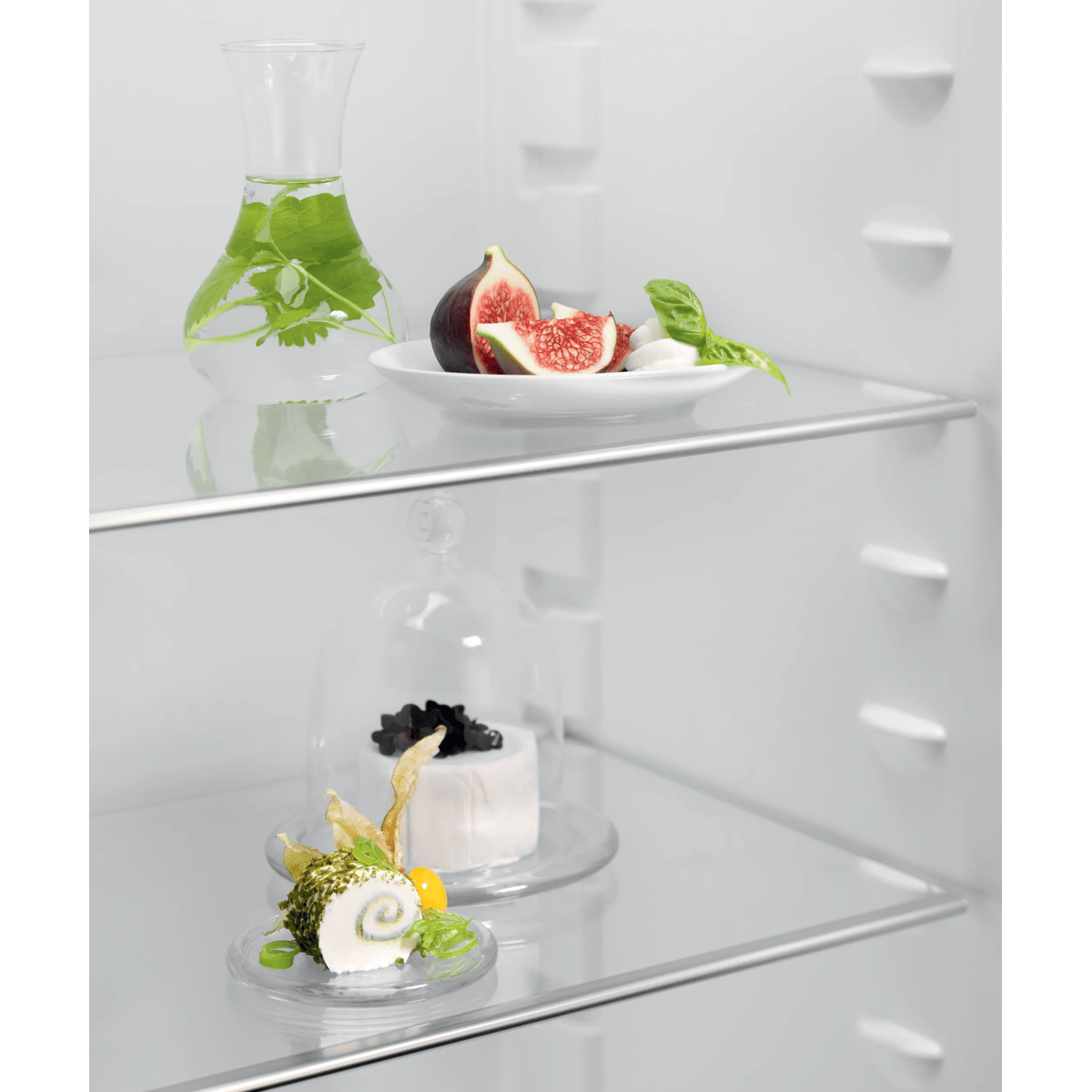 Electrolux LRB3AE12S fridge Built-in – image 2
