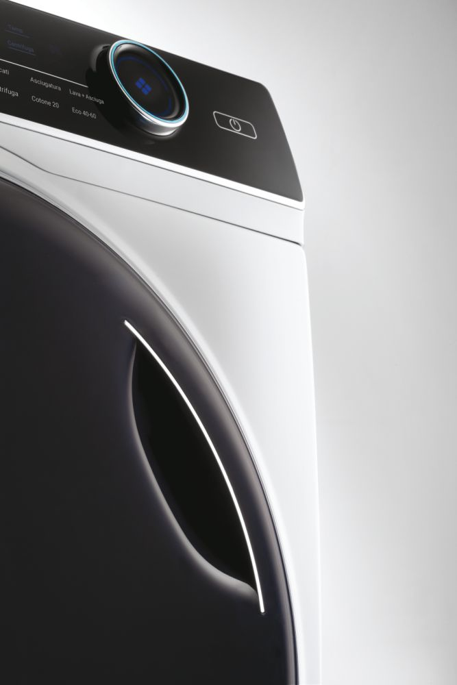 Haier I-Pro Series 7 HWD120-B14979 washer dryer Freestanding Front-load White – image 5