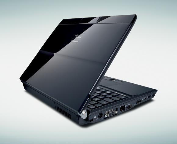 Fujitsu LIFEBOOK P8020 – image 4