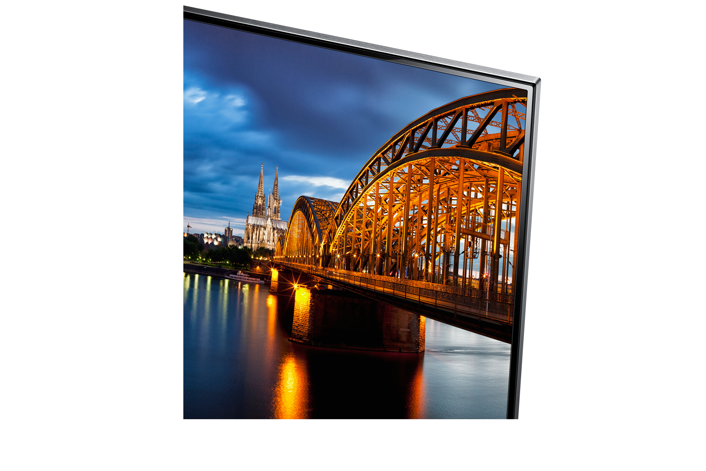 Samsung Series 8 UE75F8000SLXXN TV – image 4