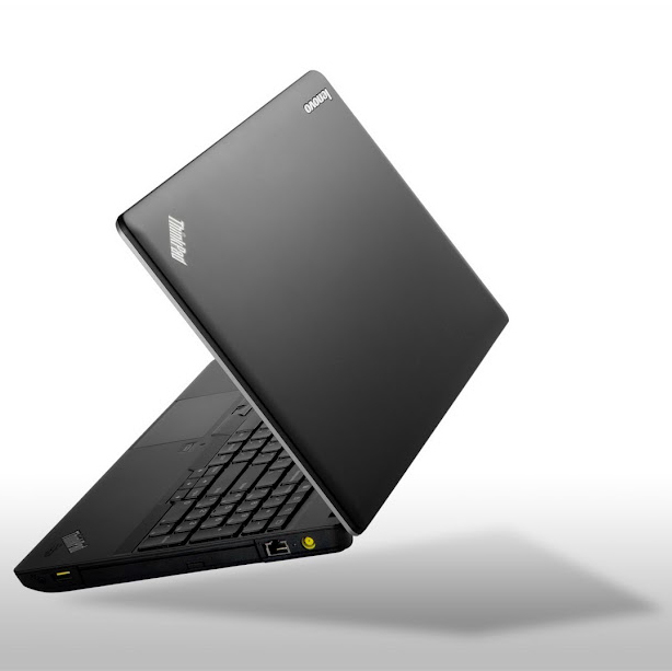 Lenovo Edge E530 + ThinkPad Essential Backpack – image 2