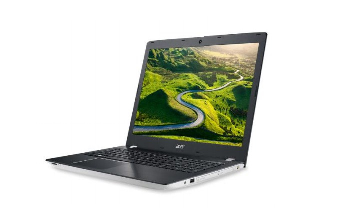 Acer Aspire E E5-575G-78LX Intel® Core™ i7 i7-7500U Laptop