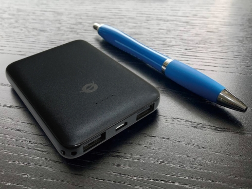 Conceptronic AVIL04B power bank Lithium Polymer (LiPo) – image 6