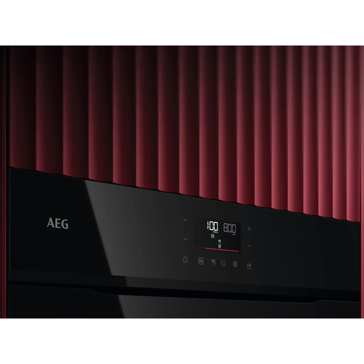 AEG NKM5N40PB 44 L 2100 W Black – image 3