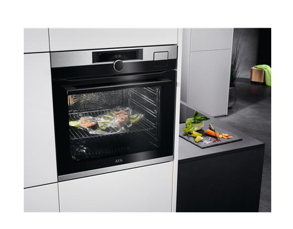 AEG BFH99822V2 70 L Black, Stainless steel – image 7