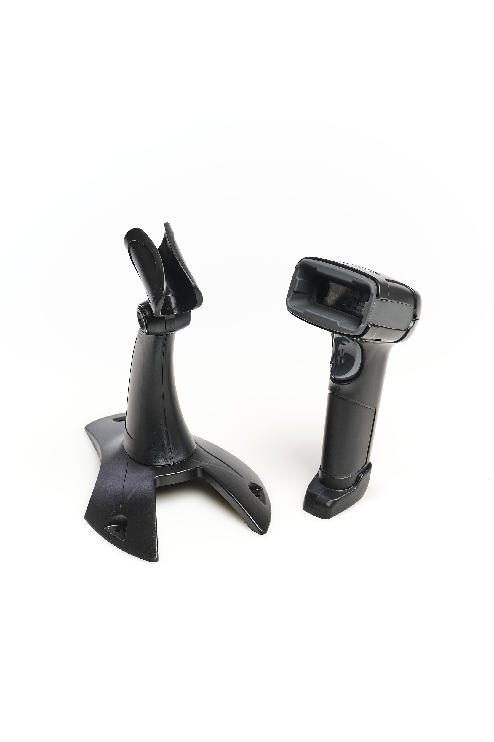 iggual IGG315651 barcode reader Handheld bar code reader 1D/2D Black – image 3
