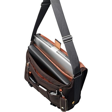 Case Logic XN Messenger Bag 15.4" Brown – image 3