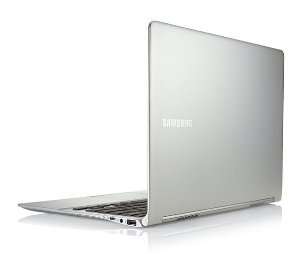 Samsung 9 NT900X3D Intel® Core™ i5 i5-3317U Laptop – image 5