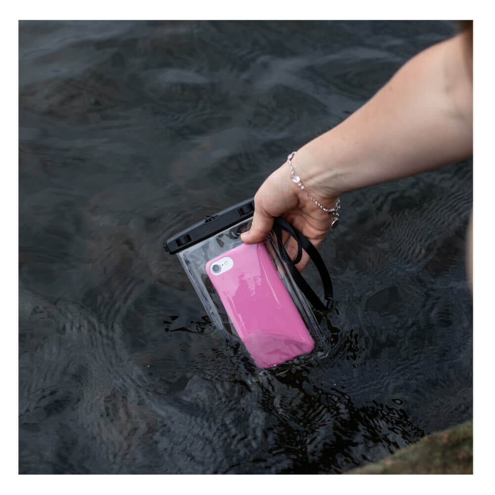 Gear Waterproof mobilebag universal – image 7