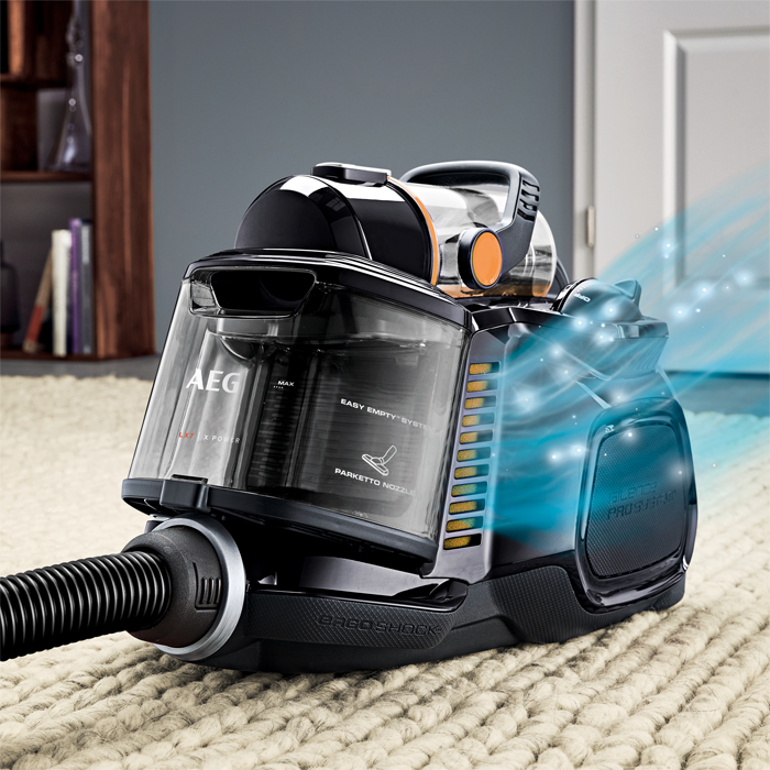 AEG LX7-1-EB-P Cylinder vacuum Dry – image 4
