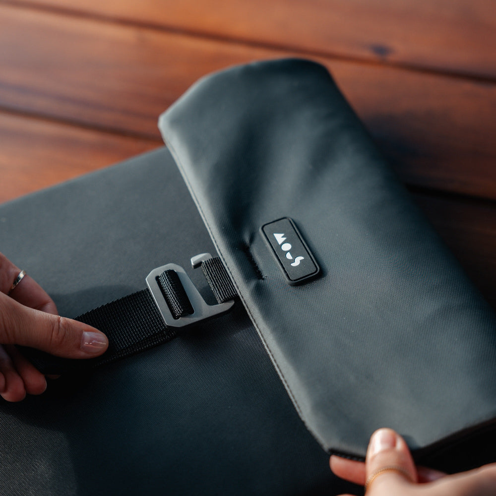 Mous Universal Laptop Sleeve – Midnight – image 6
