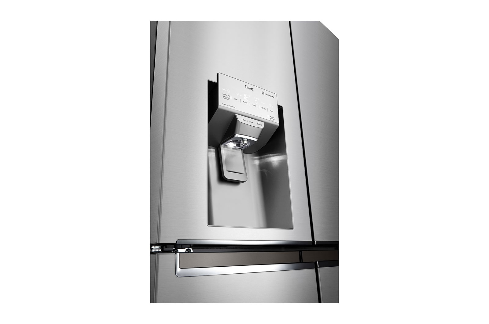 LG GML945NS9E side-by-side refrigerator Freestanding – image 4