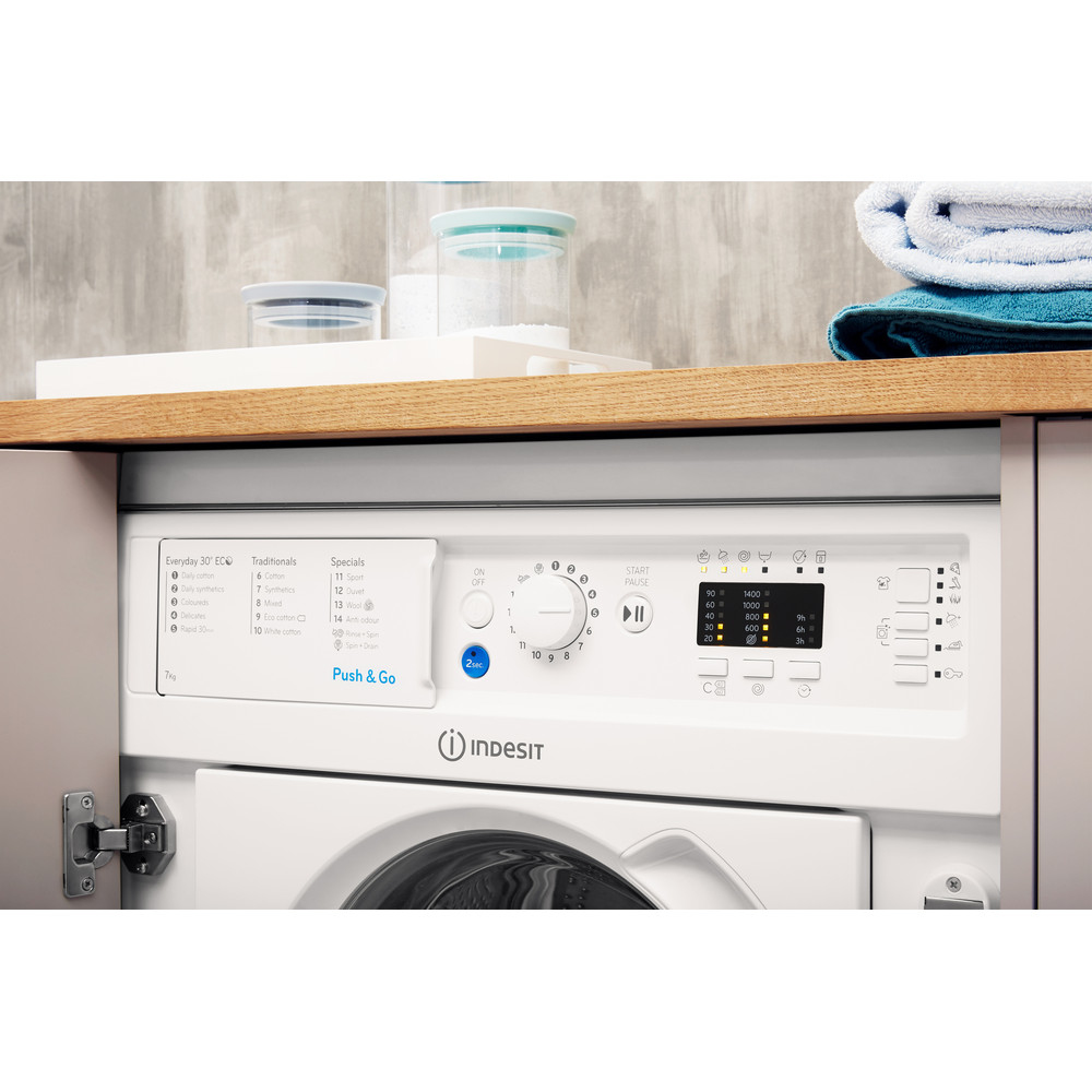Indesit BI WMIL 71452 UK – image 6