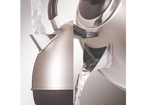 Kenwood SKM110 Traditional Kettle – image 2