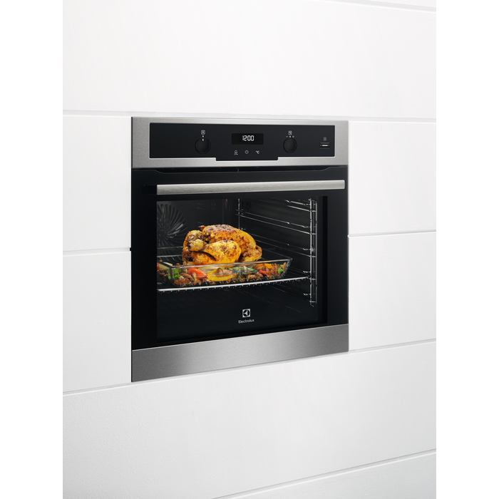 Electrolux EOP721X 71 L 3500 W Stainless steel – image 2