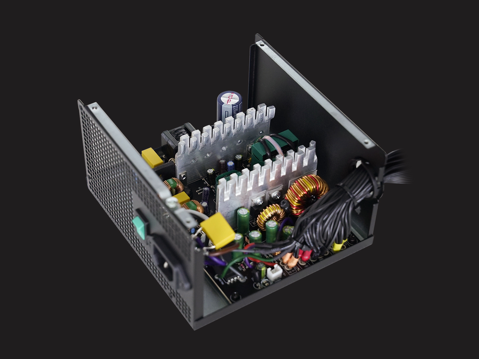 Gamer Storm PF550L power supply unit – image 6