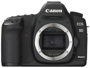 Canon 5D Mark II + EF 70-300mm f/4-5.6L IS USM