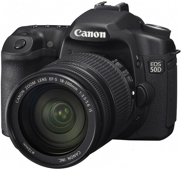 Canon EOS 50D + EF18-200