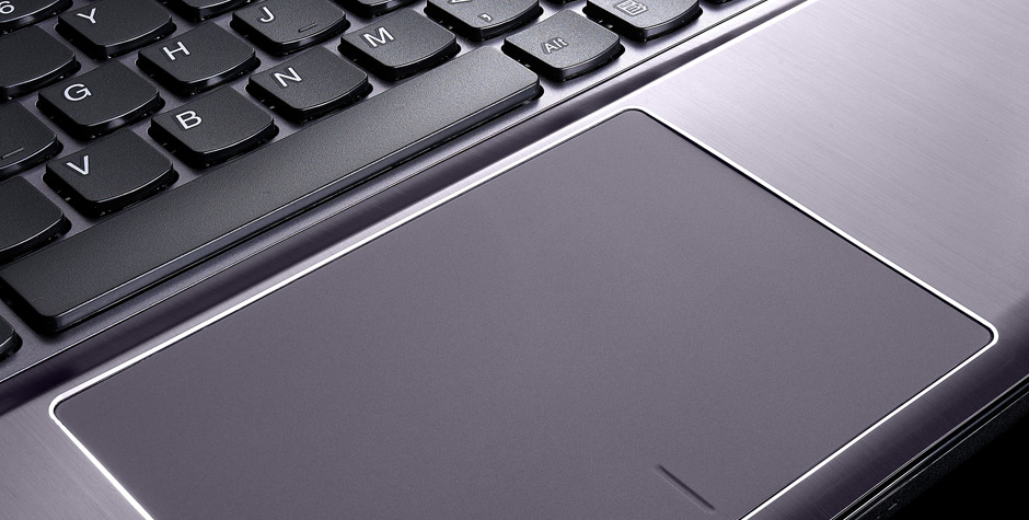 Lenovo IdeaPad Z585 AMD A8 A8-4500M Laptop – image 4