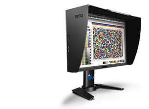 BenQ PG2401PT computer monitor – image 1