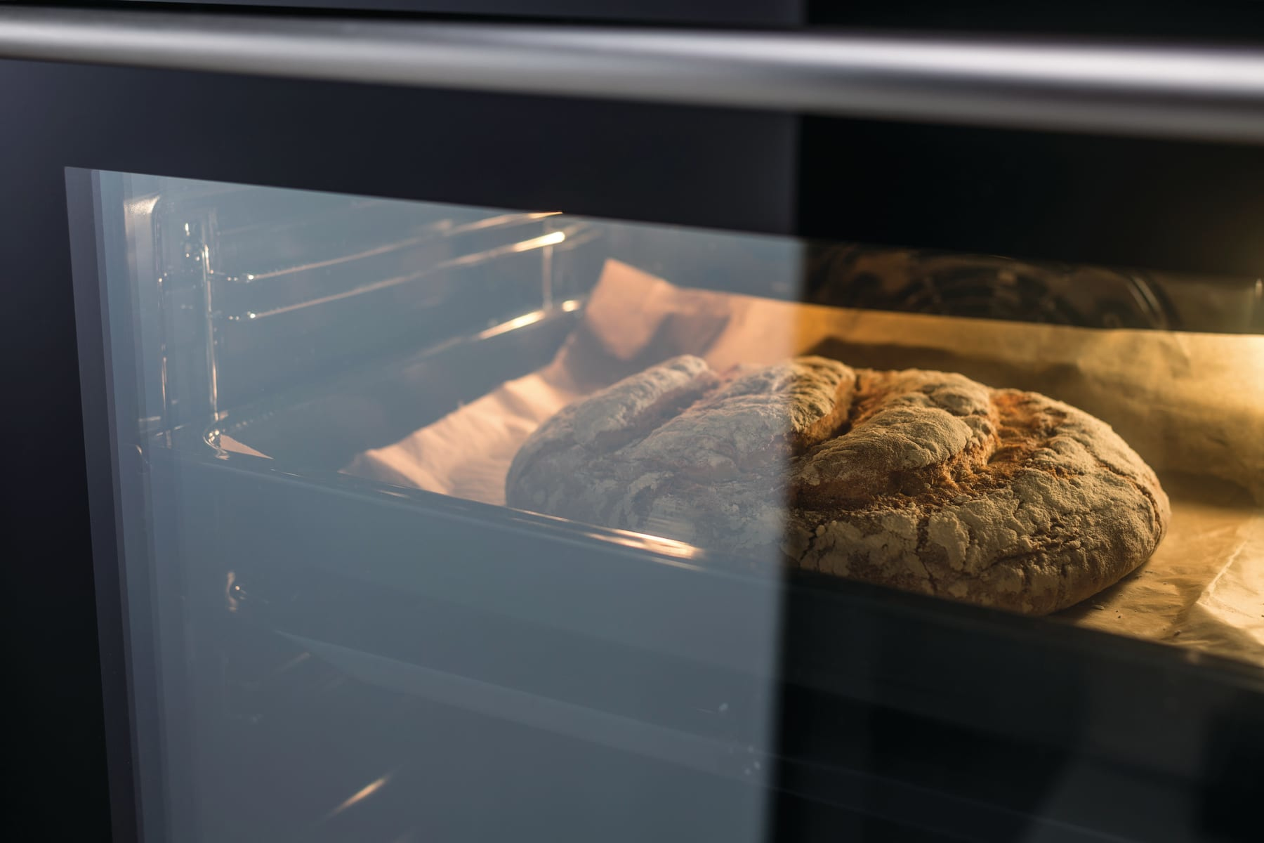 Hisense BSA5211BX oven – image 8
