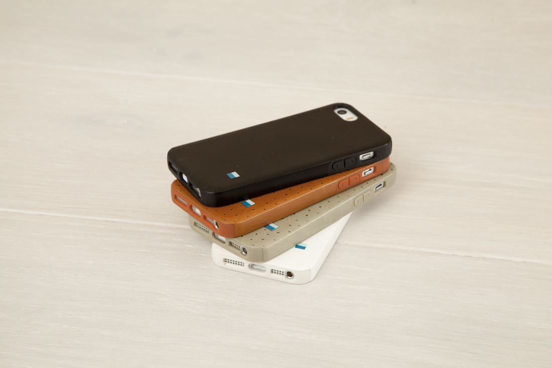 Golla Air mobile phone case Cover Black – image 2