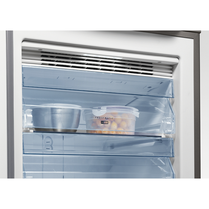 AEG A62700GNX0 Upright freezer Freestanding – image 3