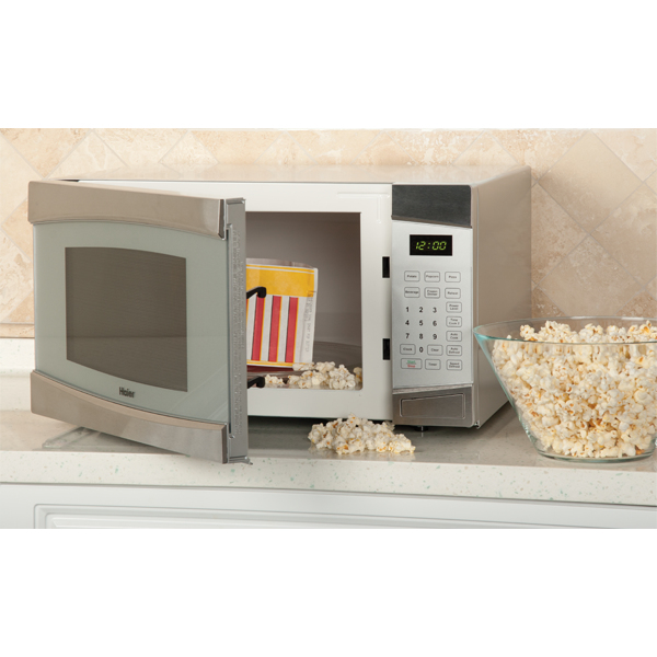 Haier 1.6 Cu. Ft. 1000W – image 5