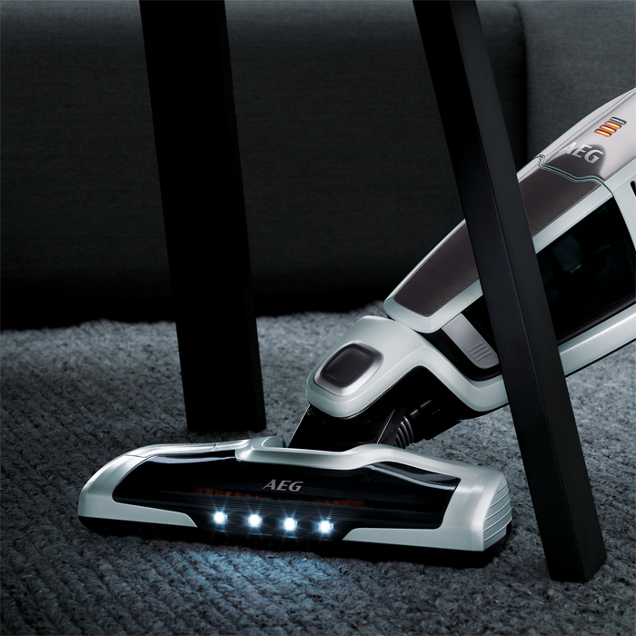 AEG CX7-45ANI 2-in-1 stick vacuum Battery Dry Bagless – image 5