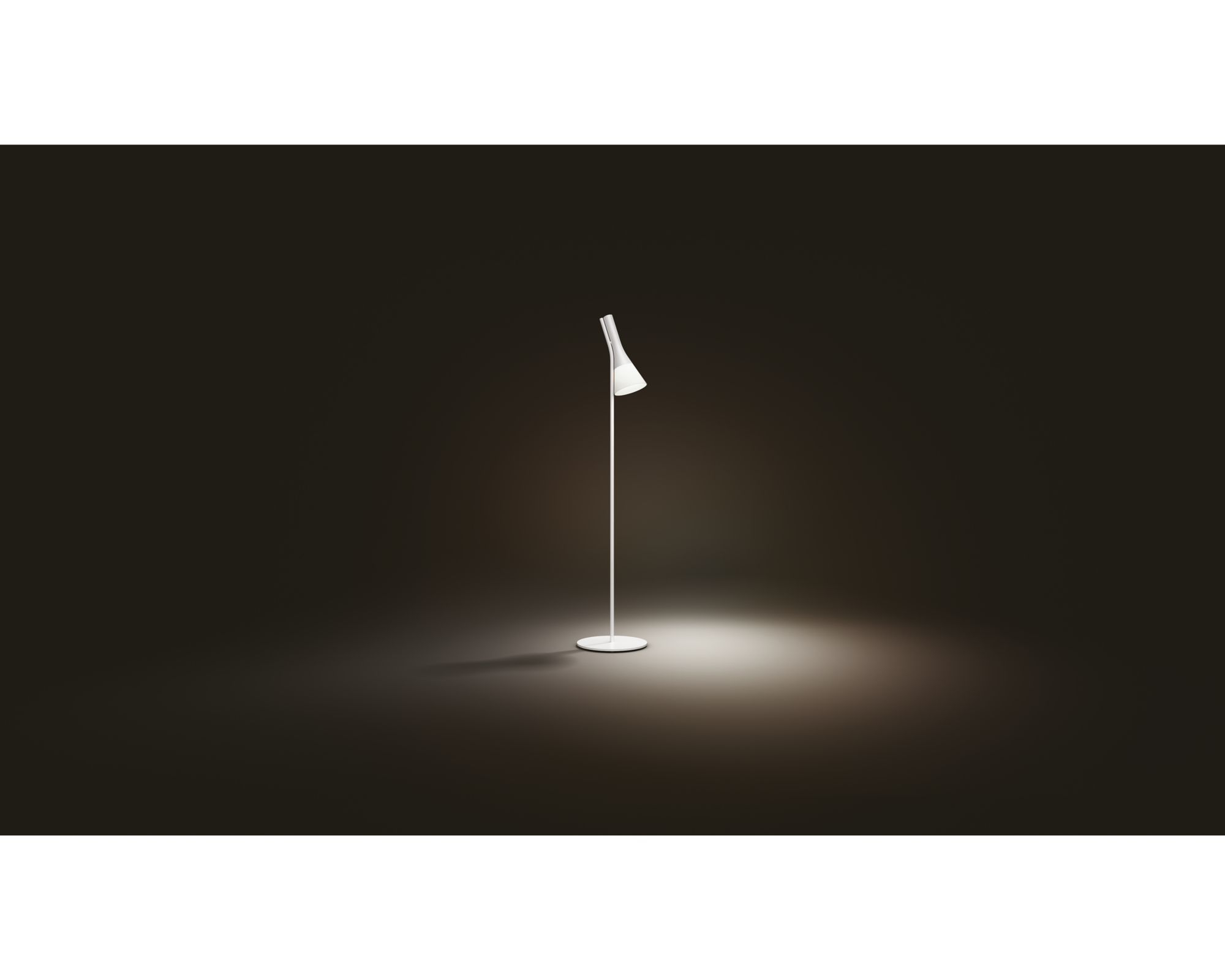 Philips by Signify Philips Hue White and colour ambience 4300431U7 Smart pedestal/post lighting Bluetooth/Zigbee – image 5