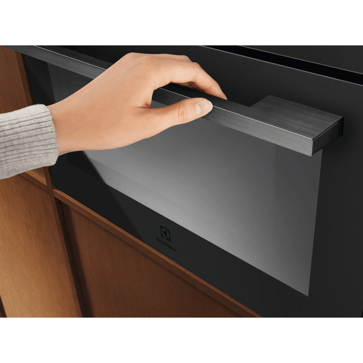 Electrolux KVLAE2XT 44 L 3000 W Black – image 3