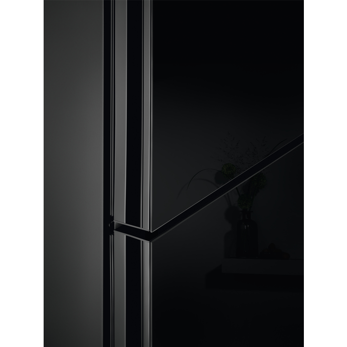 Electrolux LNT7ME36K2 Freestanding – image 9