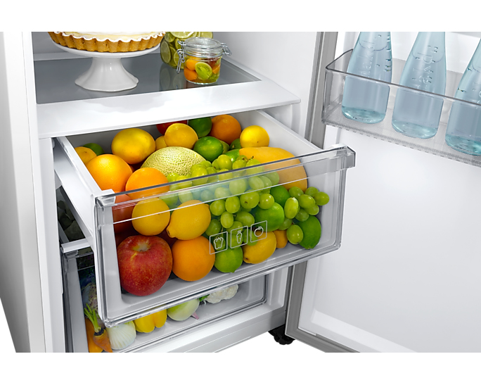 Samsung RR39C7AF5WW fridge Freestanding – image 6