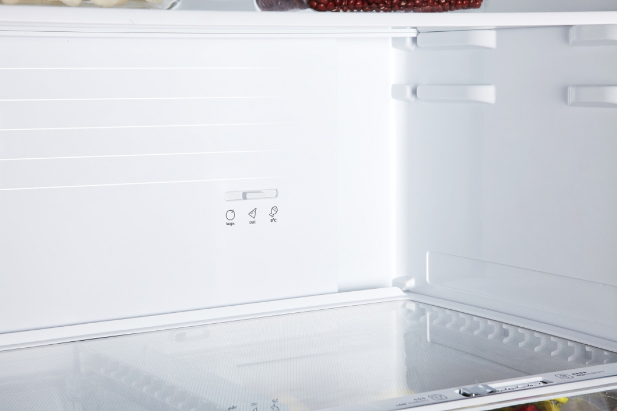 Hisense RQ515N4AC2 side-by-side refrigerator Freestanding – image 7