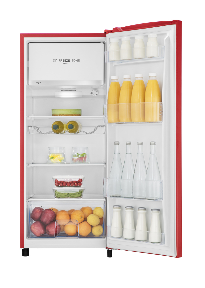 Hisense RR220D4ERF combi-fridge Freestanding – image 3