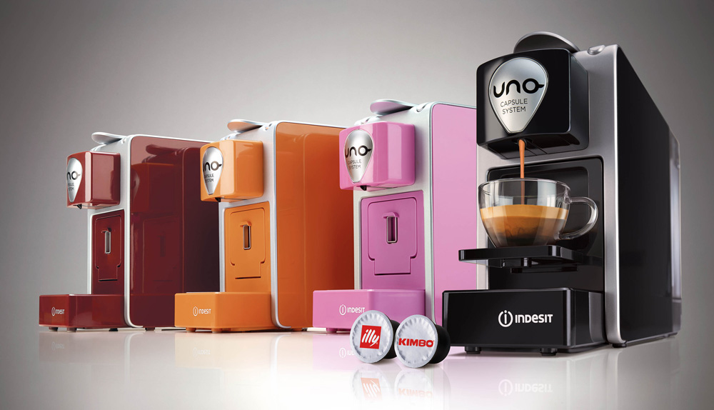 Indesit UNO Fully-auto Capsule coffee machine – image 6