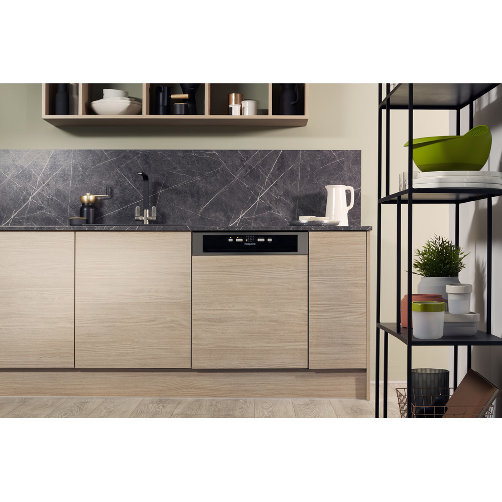 Hotpoint HBC 2B19 X UK – image 8