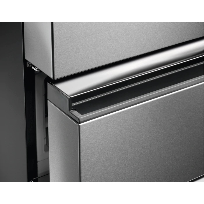 AEG RME954F9VX side-by-side refrigerator Freestanding – image 6