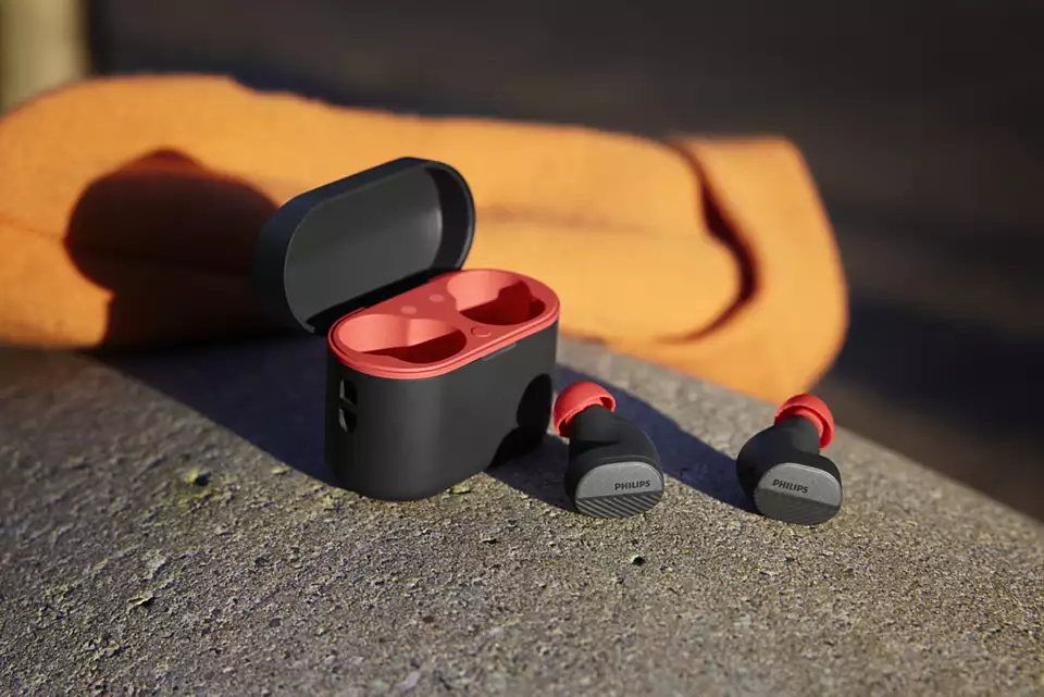 Philips TAA5508BK/00 headphones/headset True Wireless Stereo (TWS) In-ear Calls/Music Bluetooth Black, Red – image 3