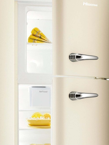 Hisense RT382D4AY2 fridge-freezer Freestanding – image 3
