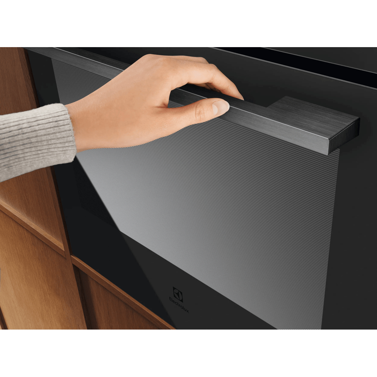 Electrolux KOBAS3XT 70 L 3500 W Black – image 4